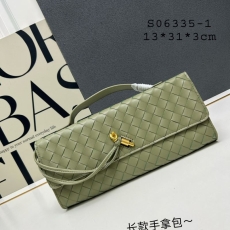 Bottega Veneta Clutch Bags